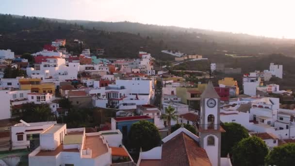 Ostrovní Města Tenerife Chio Barevná Městská Krajina Stopovací Dron — Stock video