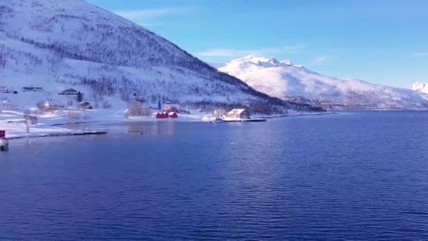 Neve Cobriu Aldeia Pescadores Litoral Inverno Noruega Volta Cidade Tromso — Vídeo de Stock