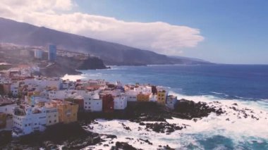 Puerto de la Cruz, Atlantik Okyanusu kıyıları ve plajı, Tenerife, Kanarya Adası, İspanya
