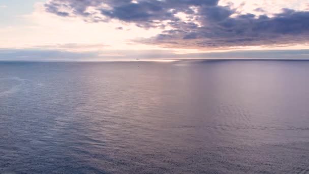 Drohnen Fliegen Über Dem Offenen Meer Sonnenuntergang Über Dem Mittelmeer — Stockvideo