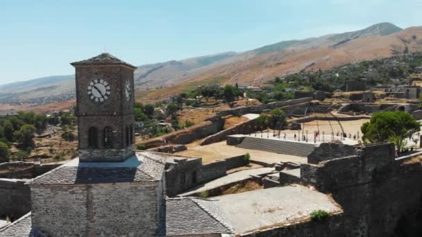 Drone View Medieval Gjirokastra Castelo Cidade Albânia — Vídeo de Stock