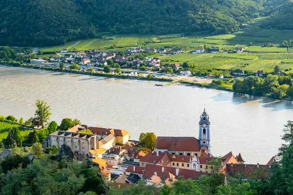 Aşağı Avusturya Daki Duernstein Köyü Yakınlarında Tuna Nehri Ile Wachau - Stok İmaj