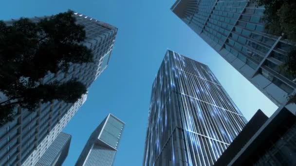 Onderaanzicht Beeldmateriaal Van Bedrijfsgebouwen Voor Blauwe Hemel Met Technologisch Effect — Stockvideo