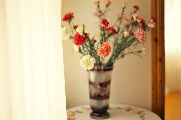 Bouquet Asters Flowers Table Linen Tablecloth — Stock Photo, Image