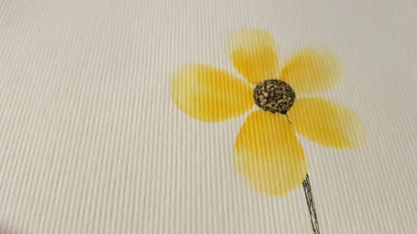 Piękny Akwarela Żółty Kwiat Białym Papierze — Zdjęcie stockowe