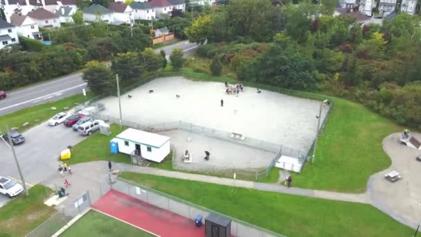 Drone Video Aereo Che Vola Vicino Parco Dei Cani Laval — Video Stock