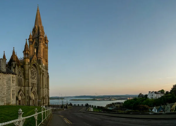 Kostel Cobhu Irsko Soumraku Jaře — Stock fotografie