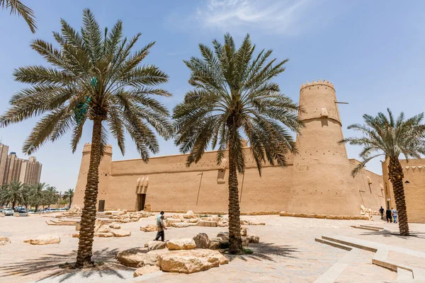 Riyadh Saudi Arabia Maio 2023 Forte Masmak Também Chamado Fortaleza Fotos De Bancos De Imagens