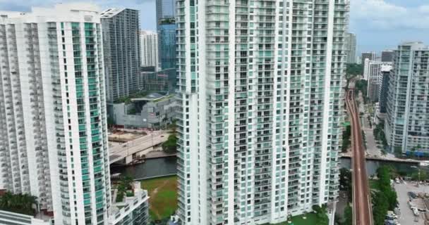 Miami Florida Abd Ocak 2024 Miami Brickell Şehir Merkezindeki Beton — Stok video