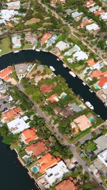 Αεροσκάφος Άποψη Χρυσή Ακτή Φλόριντα Μια Αριστοκρατική Γειτονιά Ιδιωτικά Σπίτια — Αρχείο Βίντεο