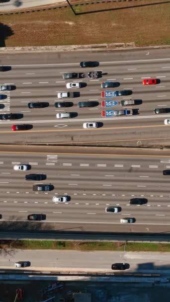 Atlanta Abd Eyaletler Arası Yol Kavşağında Birden Fazla Üstgeçit Trafiği — Stok video