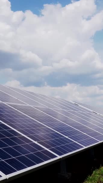 Sıra Fotovoltaik Kızılötesi Güneş Panelleri Güneş Enerjisi Yenilenebilir Nce Film — Stok video