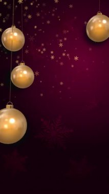 Mutlu Noel kompozisyonu 3 boyutlu gerçekçi altın süslemeler kırmızı arka planda top süslemeleri. Döngü animasyonu. Dikey video.