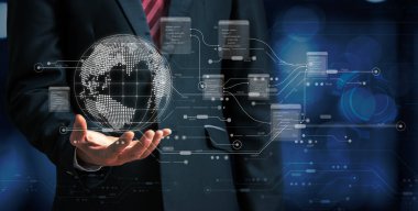 İş adamı sanal ağ finansal yatırımını küresel büyümeye sundu. Borsa ağ bağlantı düğümünün sanal hologramı. İş için teknoloji ve veri analizi