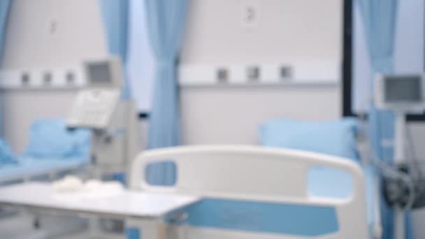 Dolly Shot Blurred Footage Background Empty Emergency Room Intensive Care — Stock Video