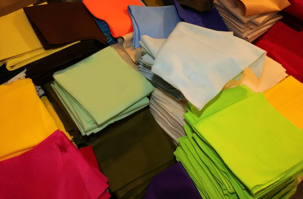 Sucatas Feltro Tecidos Coloridos Para Venda Loja Tecidos — Fotografia de Stock