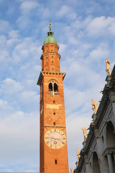 Ancient Clock Tower Vicenza Town Veneto Region Northern Italy — Stock Photo, Image