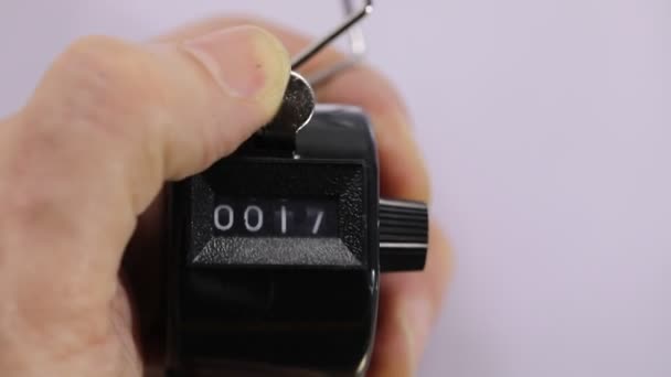 Manual Clicker Counter Count People Steps — Stok video