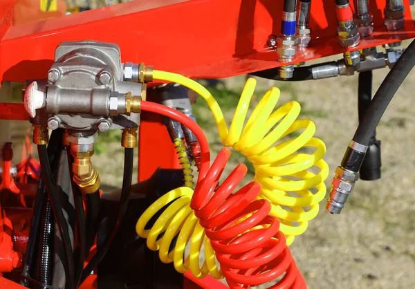 Червоно Жовті Труби Стисненого Повітря Олеодинамічна Система Промислової Машини Заводі — стокове фото
