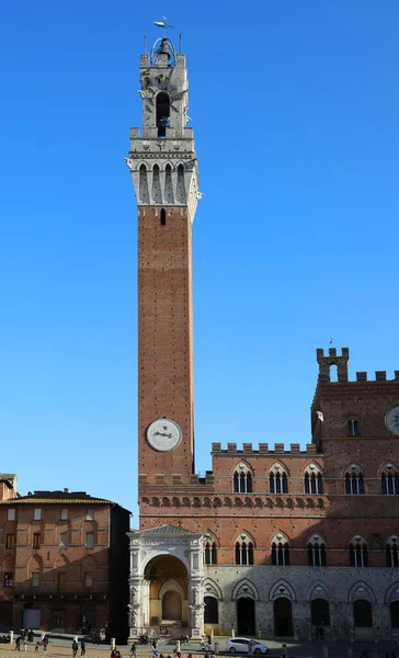 Siena Italien Ancient Tower Kallas Torre Del Mangia Och Cappella — Stockfoto