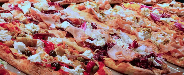 Comida Italiana Llamada Roman Pinsa Como Una Pizza Venta Restaurante — Foto de Stock