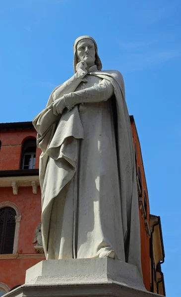 Statue Dante Alighieri Italian Poet Who Wrote Divine Comedy — Stock Photo, Image