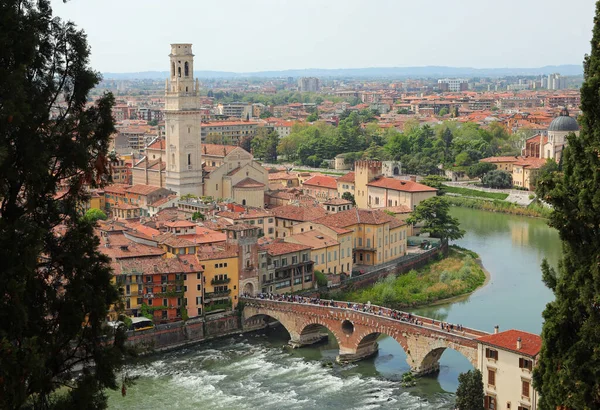 Verona Város Olaszországban Régi Stone Bridge Nevű Ponte Pietra Felett — Stock Fotó