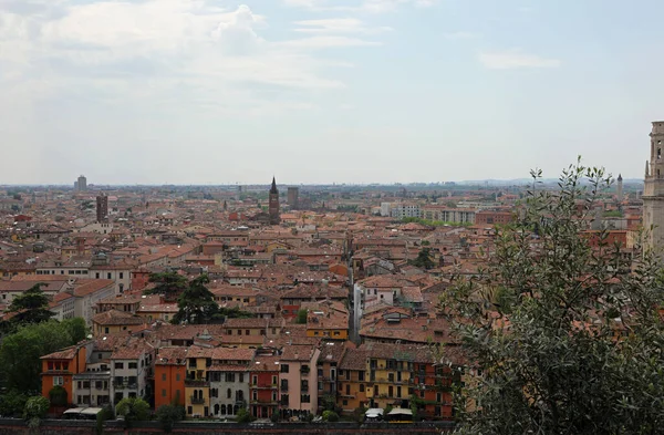 Άποψη Της Πόλης Της Βερόνας Στη Βόρεια Ιταλία Στην Περιφέρεια — Φωτογραφία Αρχείου