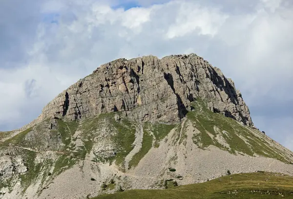 Montagna Castellazzo Nelle Alpi Europee Nel Nord Italia Estate — Foto Stock