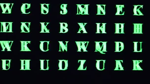 Pc监视器黑色背景上的绿色随机大写字母字符 — 图库视频影像