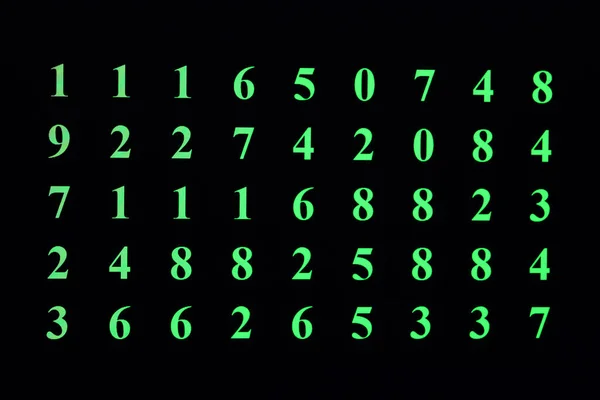 Big Green Liczby Losowe Czarnym Tle Komputera — Zdjęcie stockowe