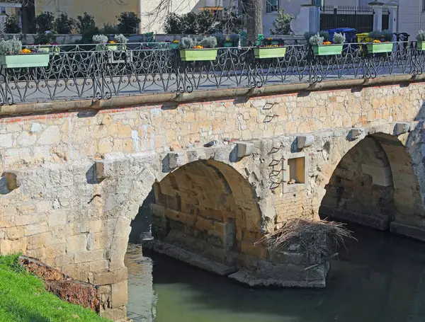 意大利北部维琴察古桥Ponte Furo的双拱桥 — 图库照片