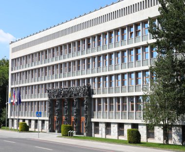Ljubljana, L, Slovenya - 15 Ağustos 2023: Avrupa başkentinin Slovenya Parlamentosu Binası