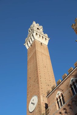 Orta İtalya 'daki Siena Kulesi TORRE DEL MANGIA