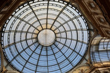 Milan, MI, İtalya - 2 Kasım 2024: