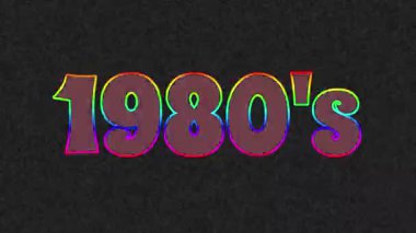 1980 'lerin retro-esinlenmiş yazı tipi tiplerinde yaratılan ve neon renkleri gibi dönen parlak bir sınır içerirken, dahili harfler pürüzlü biçim bozulmasına sahip kaba gri arkaplan karşısında yanıp sönüyor.