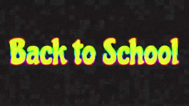 Okula dönüş cümlesi yuvarlak kenarlı yuvarlak kenarlı, gökkuşağı renginde siyah bir arkaplan ile görsel bir bozulma veya efekt gibi bir ses eşliğinde bir yazı tipi ile sunuluyor.