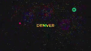 Üzerinde altın parıltılı yazı tipi ve siyah arkaplanda havai fişek görüntüsü olan DENVER sözcüğü olan büyük metin