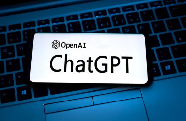 ChatGPT - OpenAI tarafından yapay zeka sohbet robotu