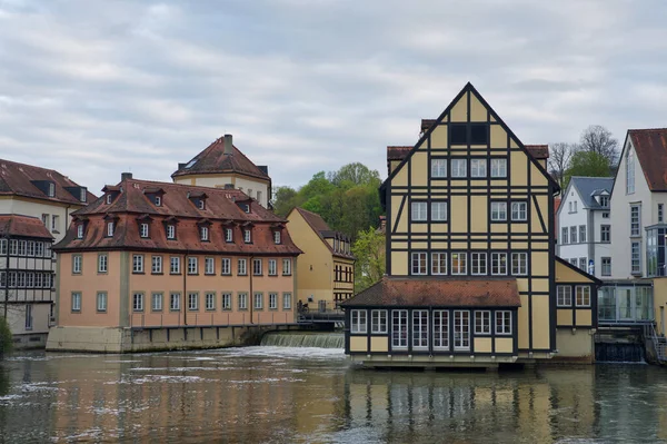 Bamberg Nehir Eski Kasabasının Fotoğrafı — Stok fotoğraf