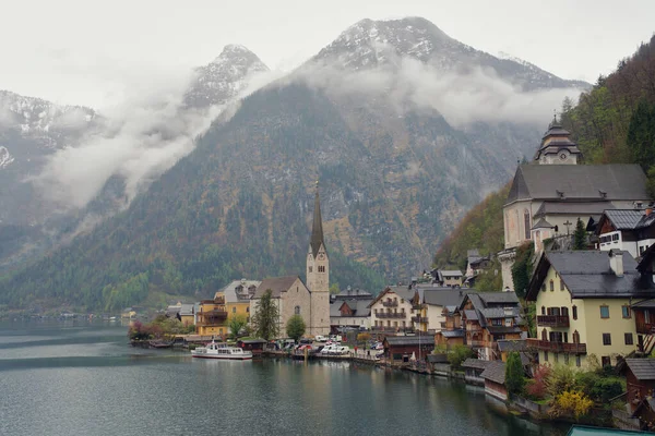 오스트리아 알프스에 스타트 마을의 — 스톡 사진