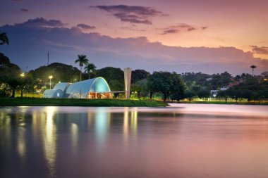 Fotoğraf: Lagoa da Pampulha, Sao Francisco de Assis Church, Belo Horizonte, Minas Gerais, Brezilya.