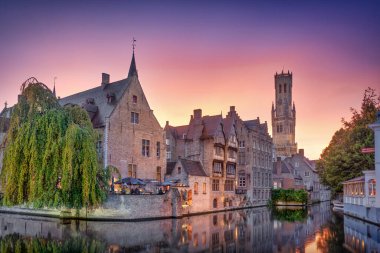 Eski Belçika 'nın Bruges kasabasının fotoğrafı. 9 Ekim 2024 'te çekildi..