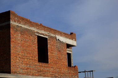 Vinç evi inşaatı ve onarımı. Yüksek kalite fotoğraf