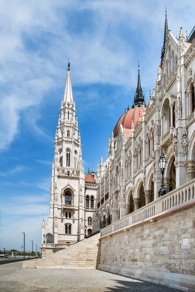 Torre Edifício Parlamento Budapeste Hungria — Fotografia de Stock