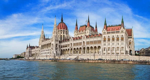 Parlamentsbyggnad Och Floden Donau Budapest Ungern — Stockfoto