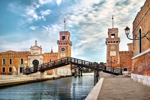 Construcción Arsenales Canal Agua Venecia Italia — Foto de Stock