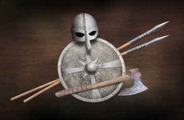 Viking miğferi balta iki mızrak ve siyah grunge arka planda metal kalkan.