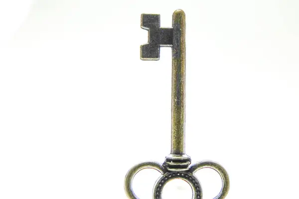 Старий Старовинний Антиутопічний Ключ Який Використовується Замикання Білому Тлі — стокове фото