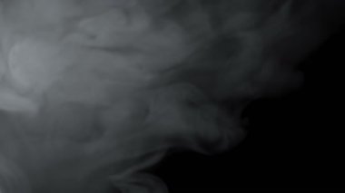 Geçiş için Duman Elemanı Siyah Arkaplan HD 'sinde izole edildi